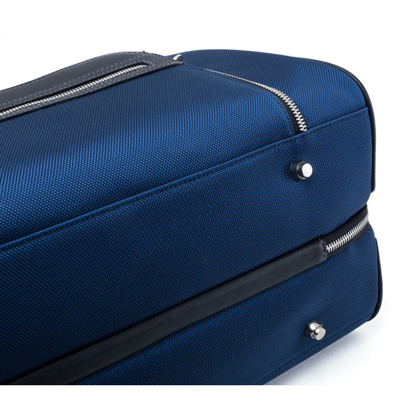 JMNY-Atlas-travel-bag-navy-blue-bottom-detail